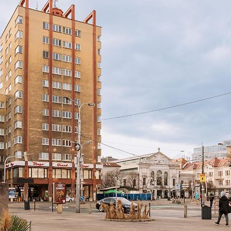 Skau Dunajska Family Two Bedroom Apartment Old Town Bratislava Dış mekan fotoğraf
