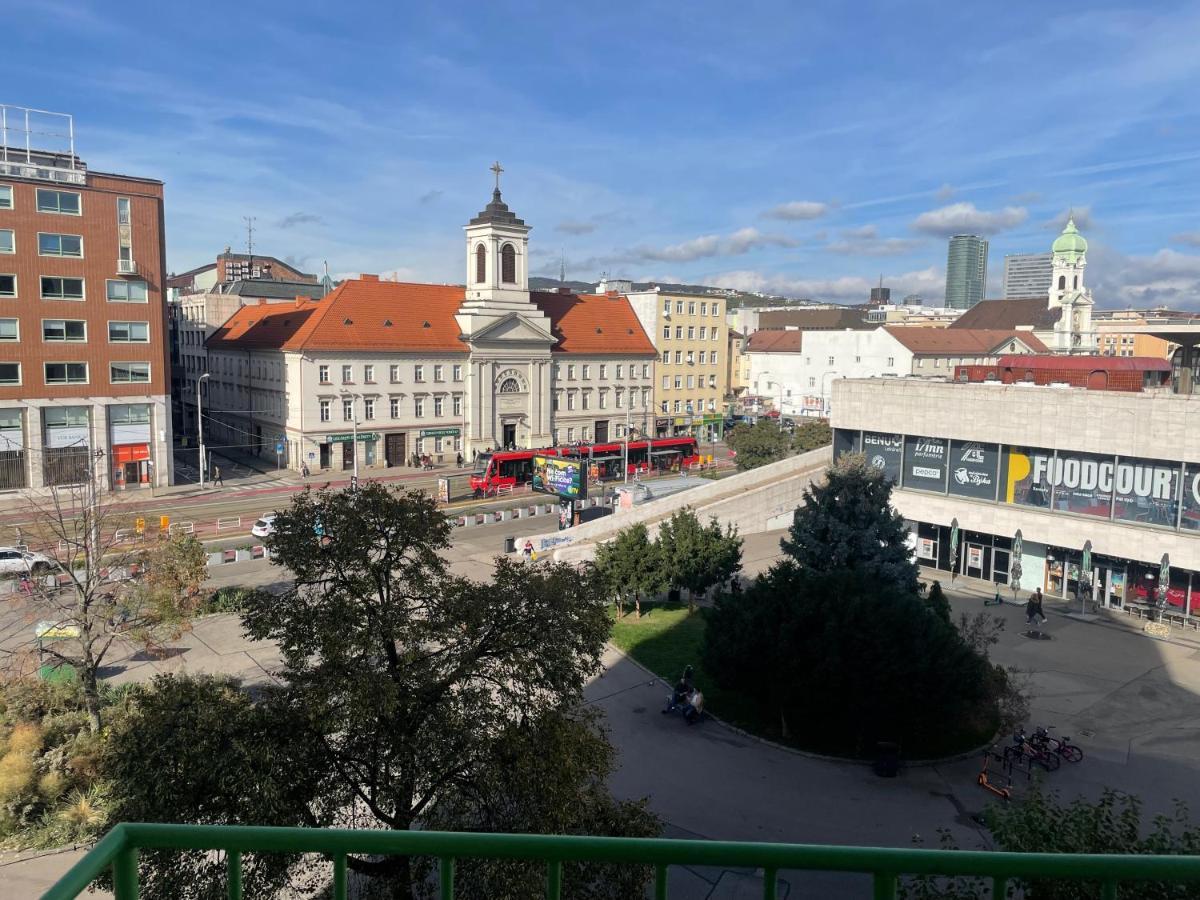 Skau Dunajska Family Two Bedroom Apartment Old Town Bratislava Dış mekan fotoğraf