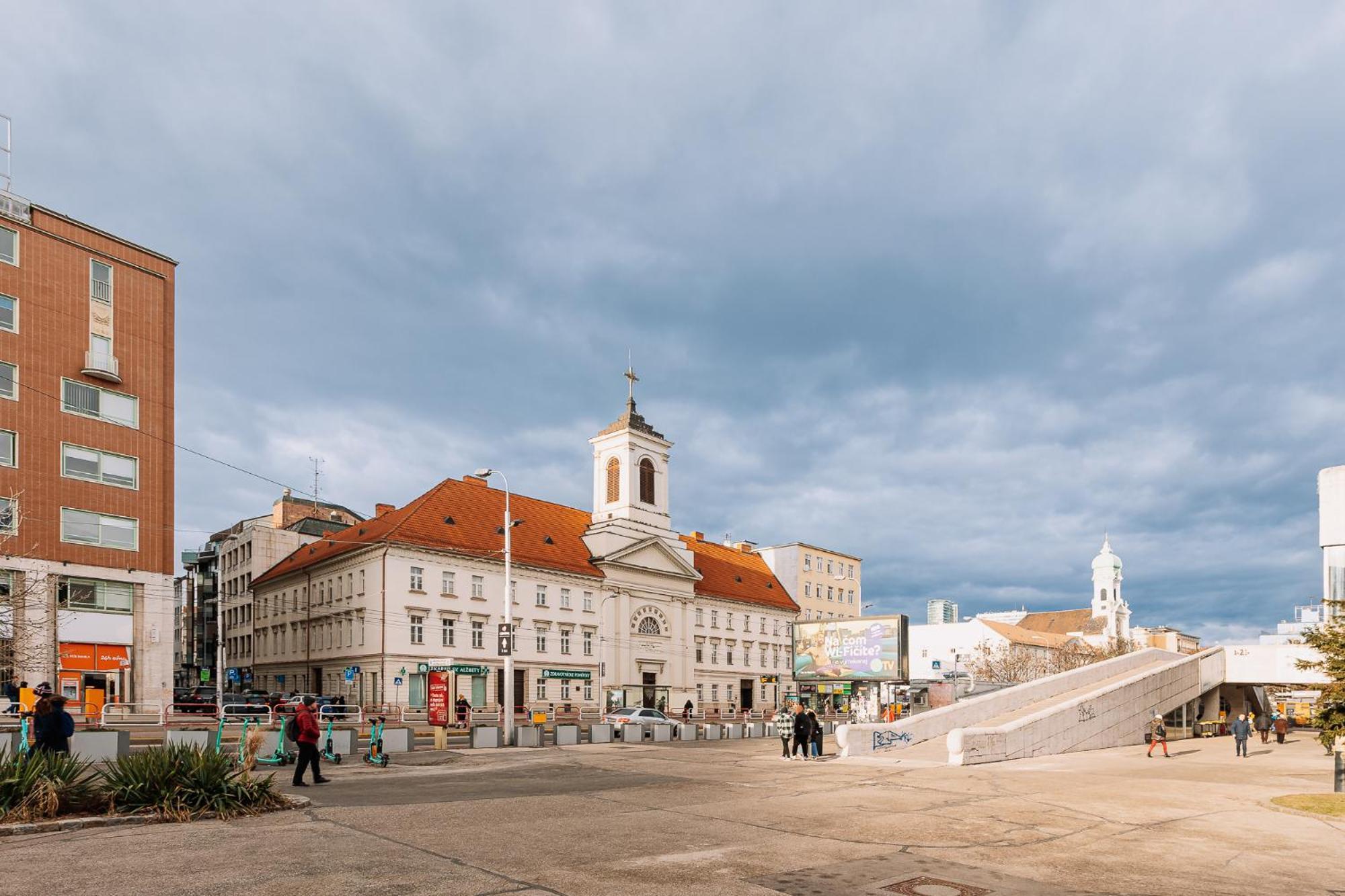 Skau Dunajska Family Two Bedroom Apartment Old Town Bratislava Dış mekan fotoğraf
