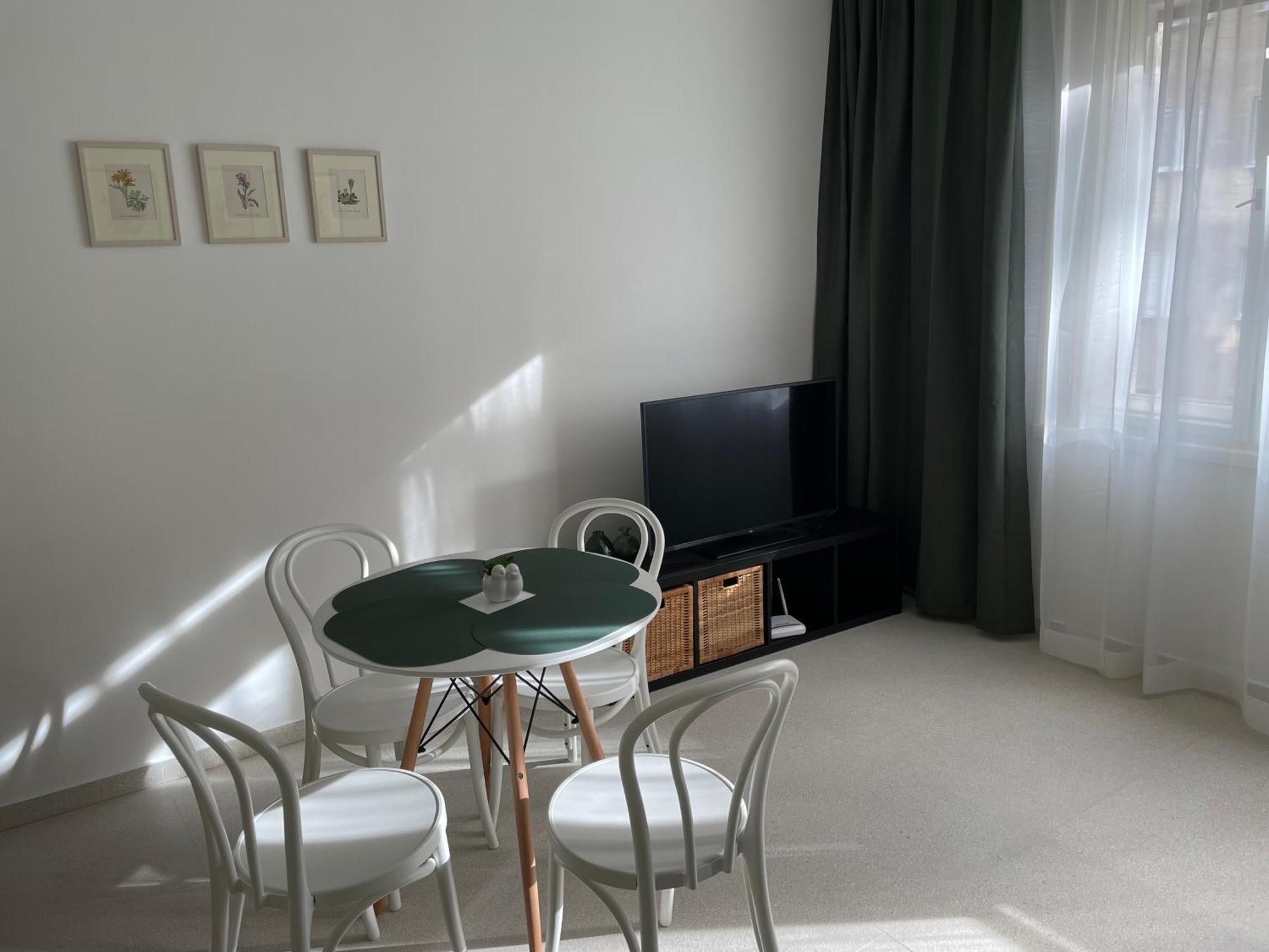 Skau Dunajska Family Two Bedroom Apartment Old Town Bratislava Dış mekan fotoğraf